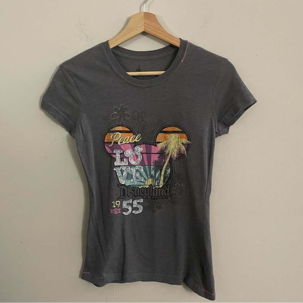 Y2K Disneyland Parks Resort Peace Love T-Shirt S Casual Vacation Festival